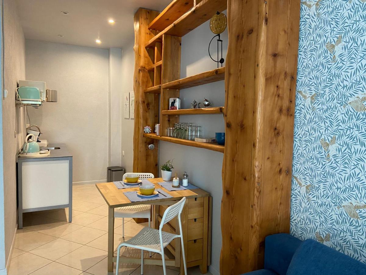 Auberge Gekko Ornaisons Bagian luar foto