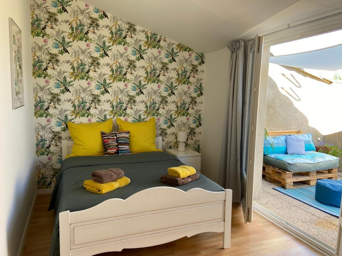 Auberge Gekko Ornaisons Bagian luar foto