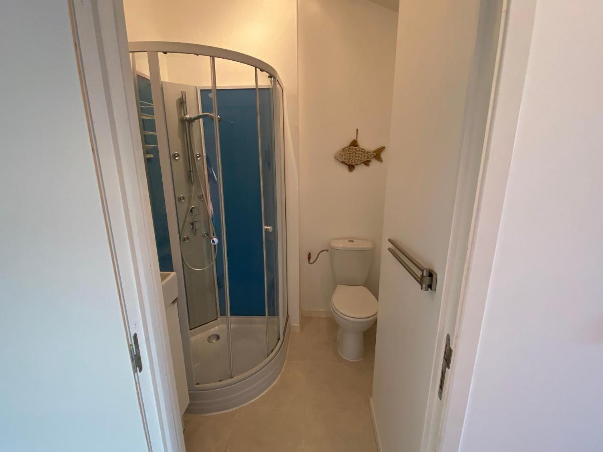 Auberge Gekko Ornaisons Bagian luar foto
