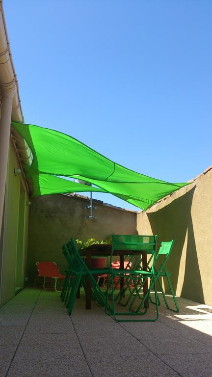 Auberge Gekko Ornaisons Ruang foto